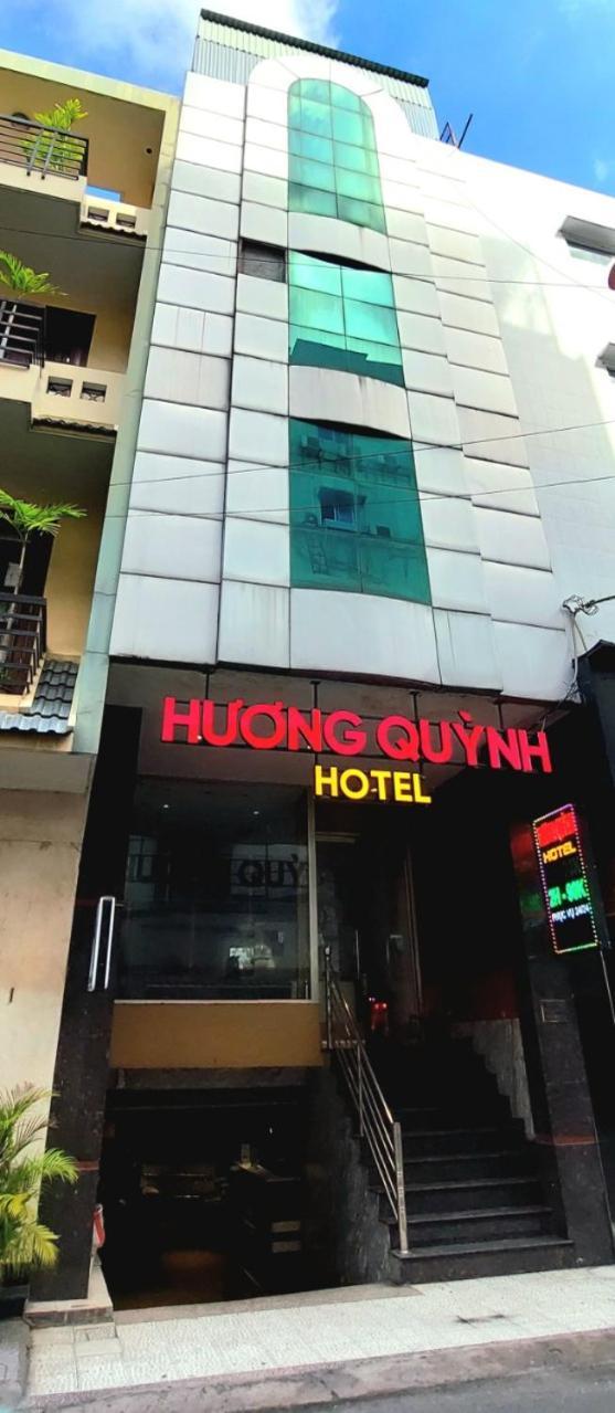 Отель Khach San Huong Quynh Хошимин Экстерьер фото